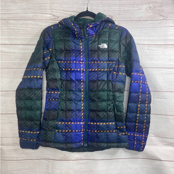 NWT The North Face Women’s Thermoball Hoodie Eco Puffer Jacket Size XS - Picture 2 of 7